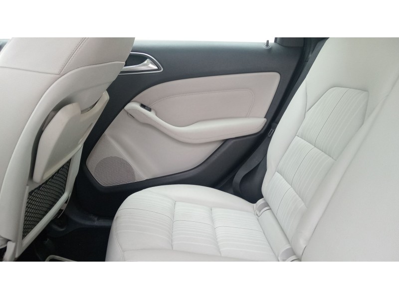 Recambio de juego asientos completo para mercedes-benz clase b sports tourer (w246, w242) b 180 cdi (246.200) referencia OEM IAM