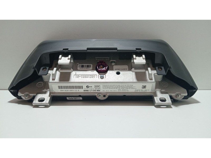 Recambio de pantalla multifuncion para bmw 3 (f30, f80) 318 d referencia OEM IAM 92811683026  
