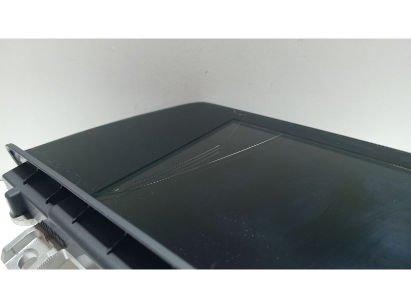 Recambio de pantalla multifuncion para bmw 3 (f30, f80) 318 d referencia OEM IAM 92811683026  