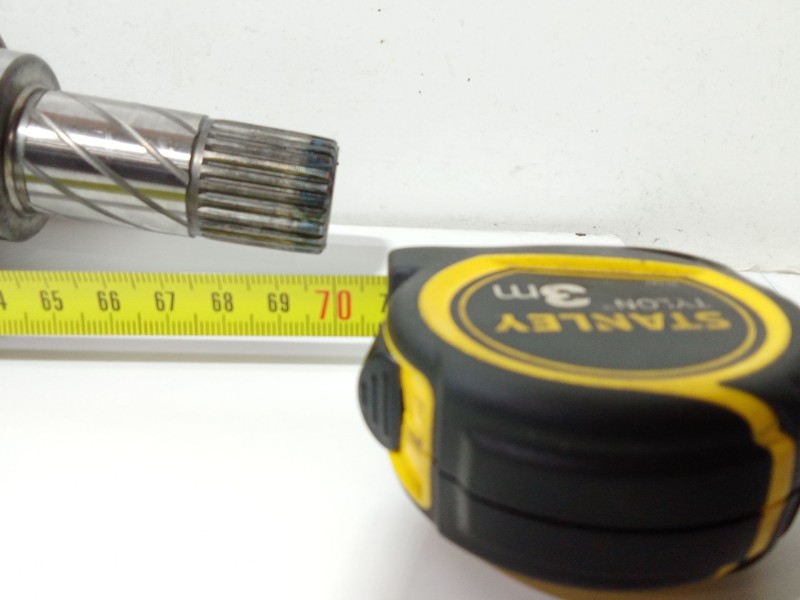 Recambio de transmision delantera izquierda para renault megane ii berlina 3p confort authentique referencia OEM IAM 8200330413 