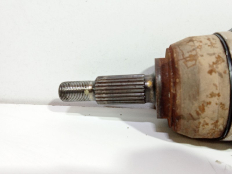 Recambio de transmision delantera derecha para renault megane ii berlina 3p confort authentique referencia OEM IAM 8200472158  