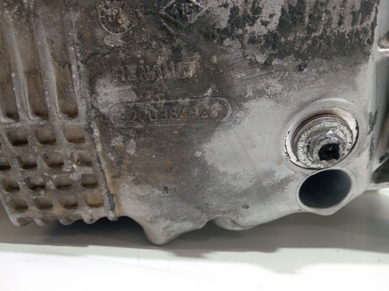 Recambio de carter para renault scenic ii 1.5 dci diesel referencia OEM IAM 8200384326   Recambio de carter para renault scenic ii 1.5 dci diesel referencia OEM IAM 8200384326