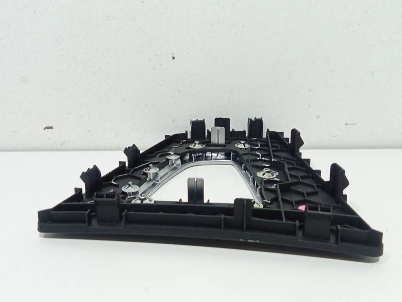 Recambio de moldura para bmw 3 (f30, f80) 318 d referencia OEM IAM 51169234131  