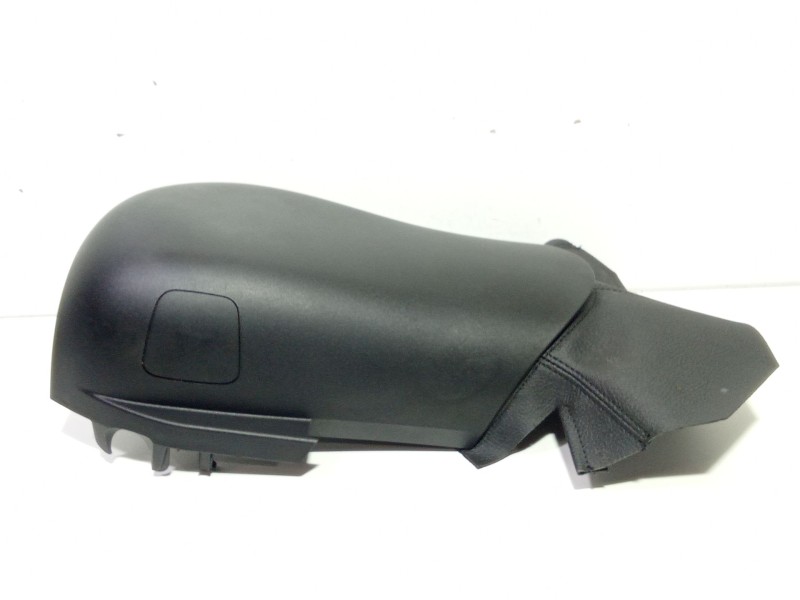 Recambio de molduras delanteras para bmw 3 (f30, f80) 318 d referencia OEM IAM 6131682346702  