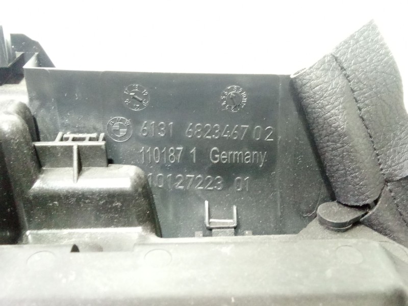 Recambio de molduras delanteras para bmw 3 (f30, f80) 318 d referencia OEM IAM 6131682346702  