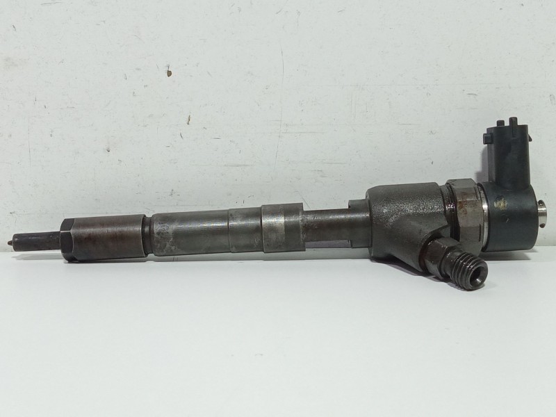 Recambio de inyector para opel corsa d 1.3 16v cdti referencia OEM IAM 0445LL0083  