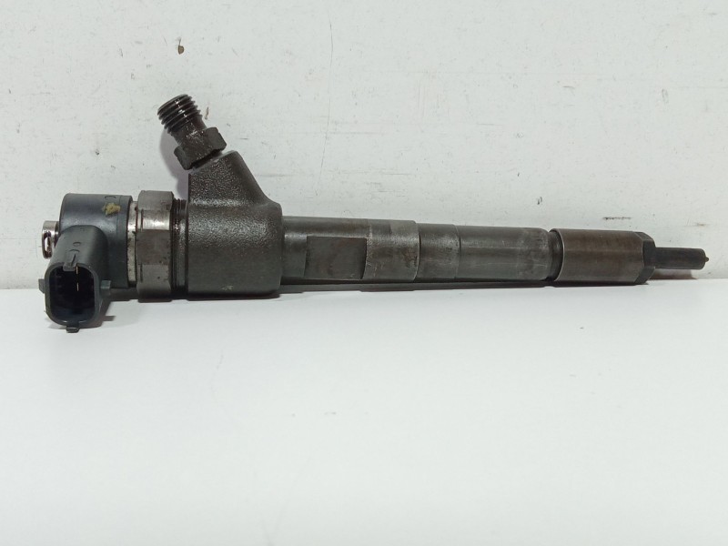 Recambio de inyector para opel corsa d 1.3 16v cdti referencia OEM IAM 0445LL0083  