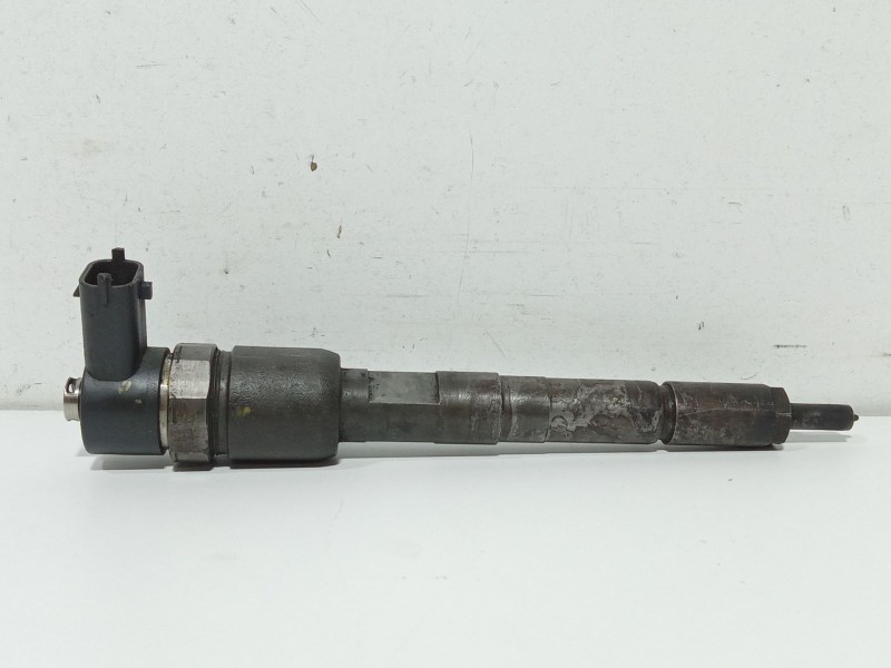 Recambio de inyector para opel corsa d 1.3 16v cdti referencia OEM IAM 0445LL0083  
