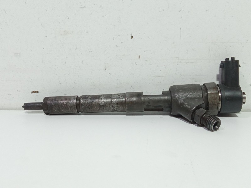 Recambio de inyector para opel corsa d 1.3 16v cdti referencia OEM IAM 0445LL0083  