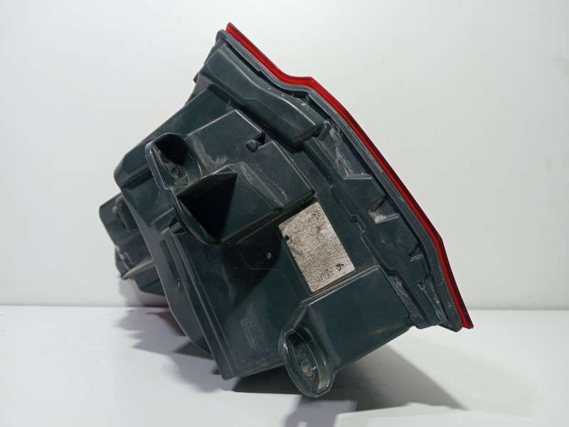 Recambio de piloto trasero derecho para bmw 3 (f30, f80) 318 d referencia OEM IAM 63217369118  