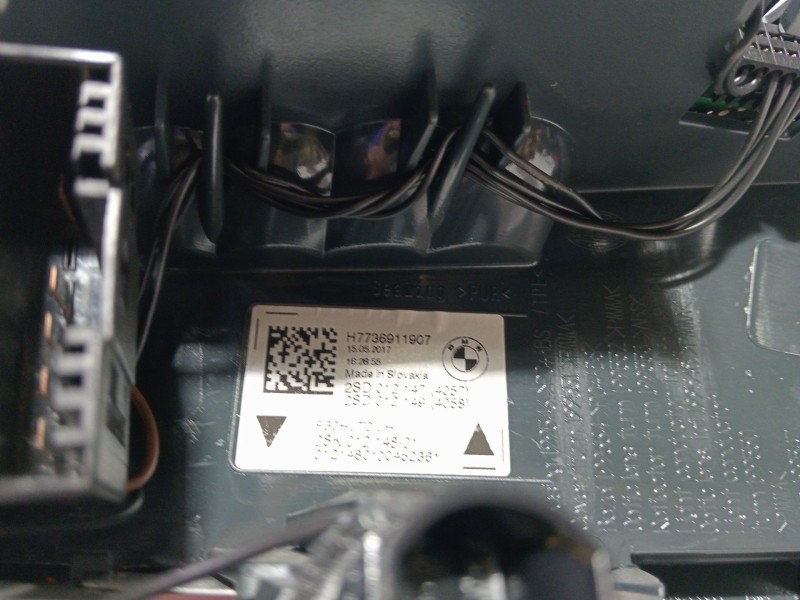 Recambio de piloto trasero izquierdo interior para bmw 3 (f30, f80) 318 d referencia OEM IAM 63217369119  