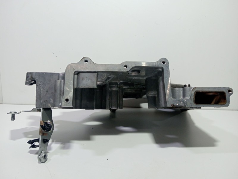 Recambio de tapa distribucion para bmw serie 3 berlina (e46) 320d edition advance referencia OEM IAM 2246807   Recambio de tapa distribucion para bmw serie 3 berlina (e46) 320d edition advance referencia OEM IAM 2246807