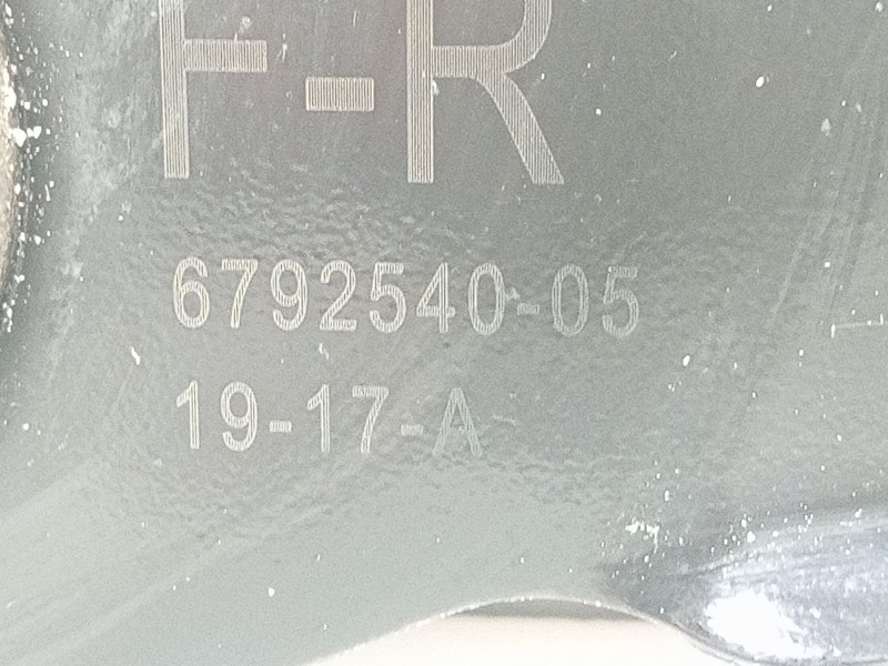 Recambio de brazo suspension superior trasero derecho para bmw 3 (f30, f80) 318 d referencia OEM IAM 6792540  