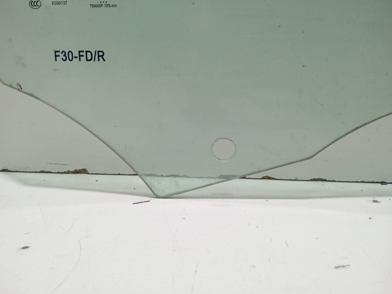 Recambio de luna delantera derecha para bmw 3 (f30, f80) 318 d referencia OEM IAM 51337259826  