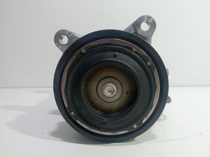 Recambio de compresor aire acondicionado para bmw 3 (f30, f80) 318 d referencia OEM IAM 64529299328  