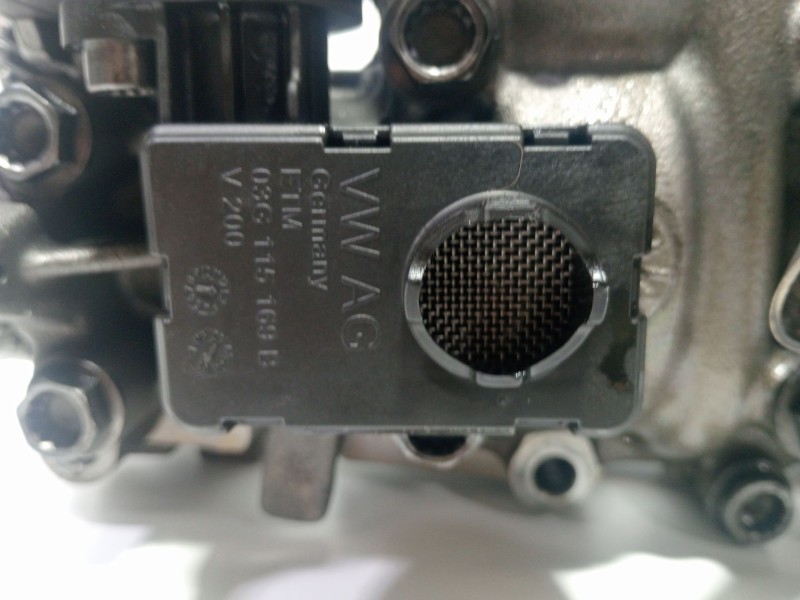Recambio de bomba aceite para seat leon (1p1) 2.0 tdi referencia OEM IAM 03G103635B  
