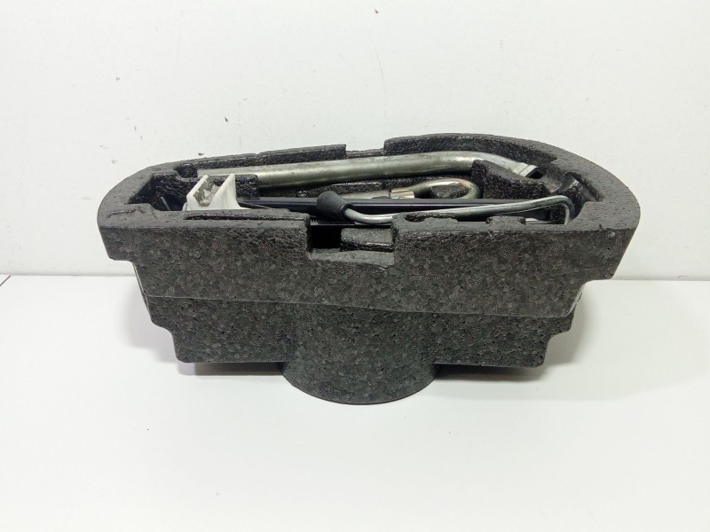 Recambio de gato para seat ibiza iv (6j5, 6p1) 1.6 tdi referencia OEM IAM 6R0011031B   Recambio de gato para seat ibiza iv (6j5, 6p1) 1.6 tdi referencia OEM IAM 6R0011031B