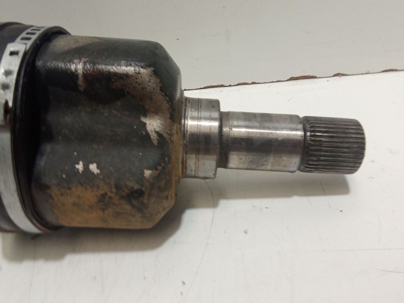 Recambio de transmision delantera izquierda para peugeot 407 (6d_) 2.0 hdi 135 (6drhrh, 6drhre, 6drhrg, 6drhrj) referencia OEM I