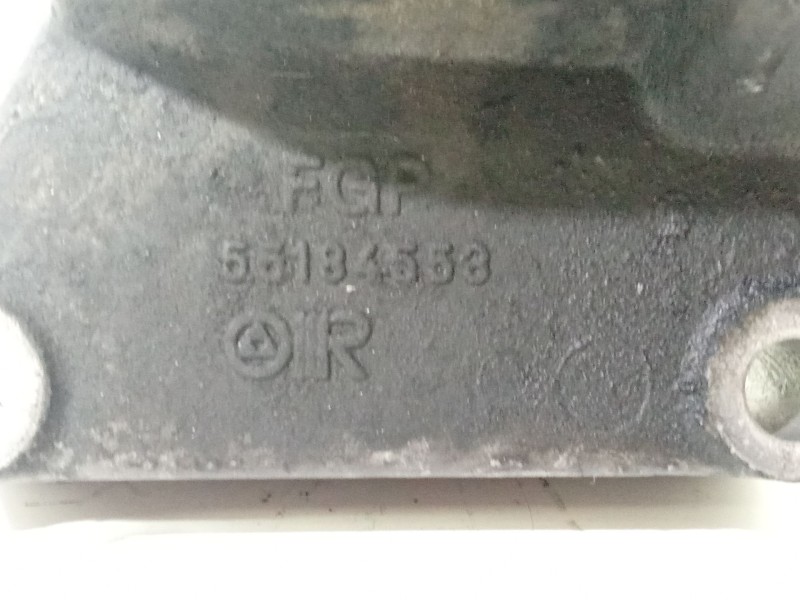 Recambio de soporte motor para opel signum hatchback (z03) 1.9 cdti (f48) referencia OEM IAM 55184553  