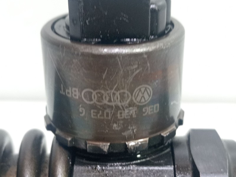 Recambio de inyector para seat leon (1p1) 2.0 tdi referencia OEM IAM 03G130073   Recambio de inyector para seat leon (1p1) 2.0 tdi referencia OEM IAM 03G130073