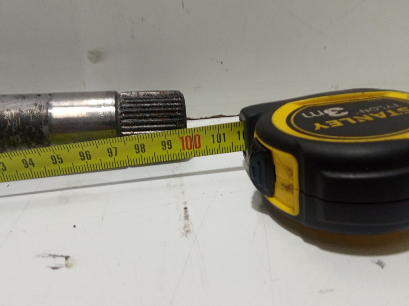 Recambio de transmision delantera derecha para peugeot 407 (6d_) 2.0 hdi 135 (6drhrh, 6drhre, 6drhrg, 6drhrj) referencia OEM IAM