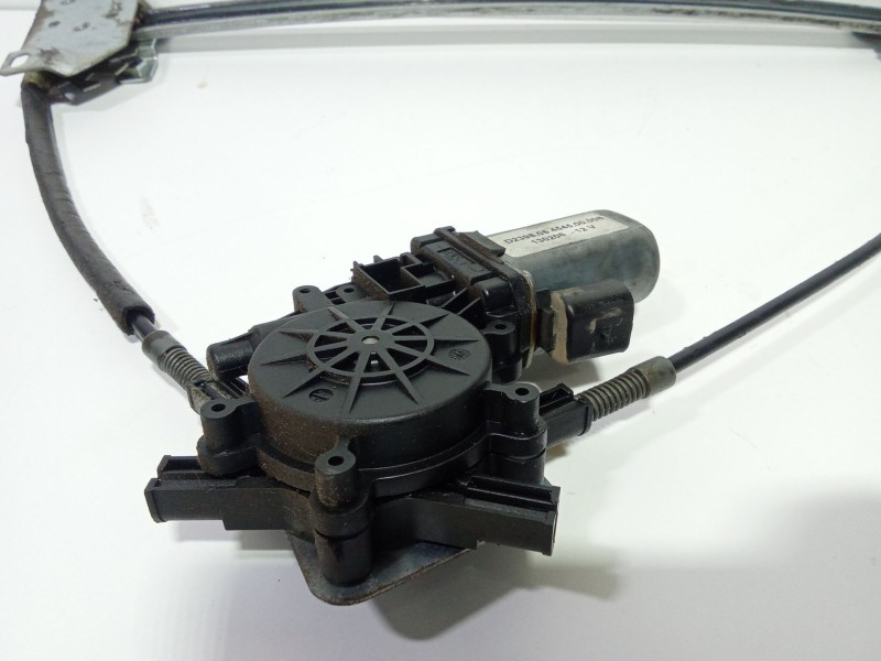 Recambio de elevalunas delantero izquierdo para nissan terrano/terrano.ii (r20) comfort plus referencia OEM IAM D239805454  