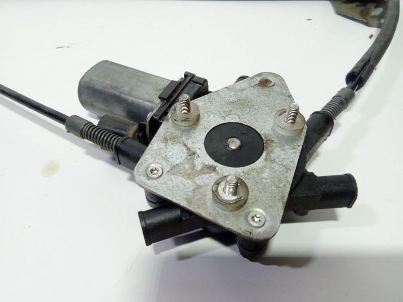 Recambio de elevalunas delantero izquierdo para nissan terrano/terrano.ii (r20) comfort plus referencia OEM IAM D239805454  