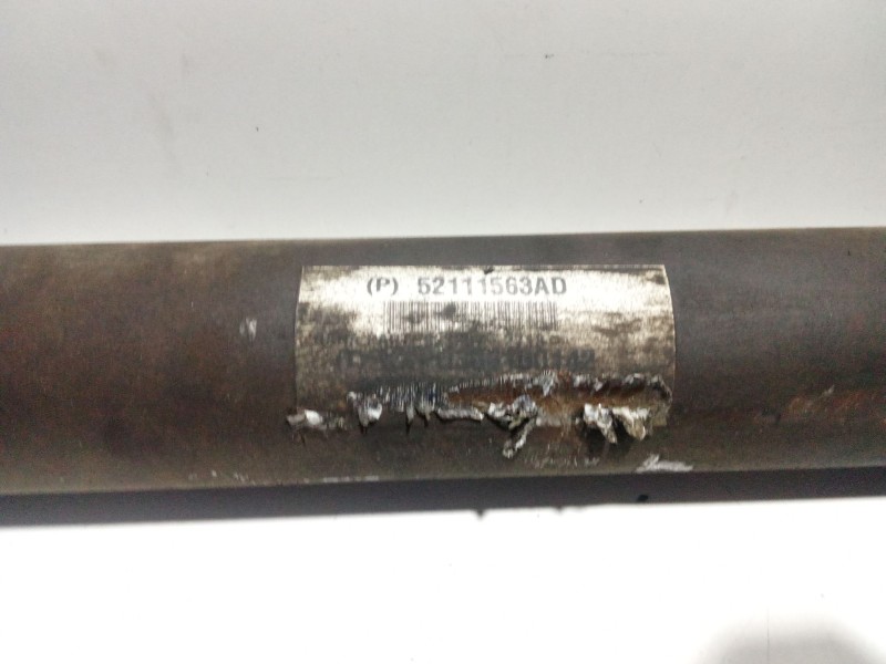 Recambio de transmision central para chrysler jeep cherokee (kj) 2.5 crd básico referencia OEM IAM 52111563AD  