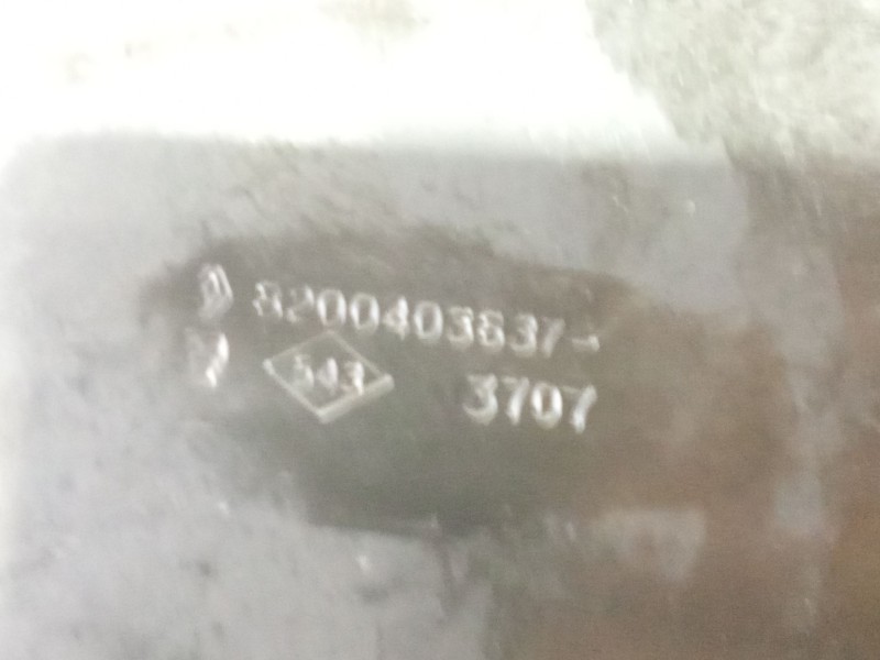 Recambio de soporte motor para renault megane ii (bm0/1_, cm0/1_) 1.9 dci referencia OEM IAM 8200403637  