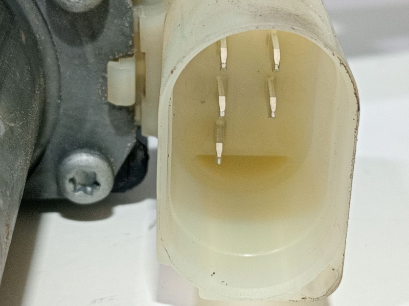 Recambio de elevalunas trasero derecho para bmw 3 (f30, f80) 318 d referencia OEM IAM 51357281888  