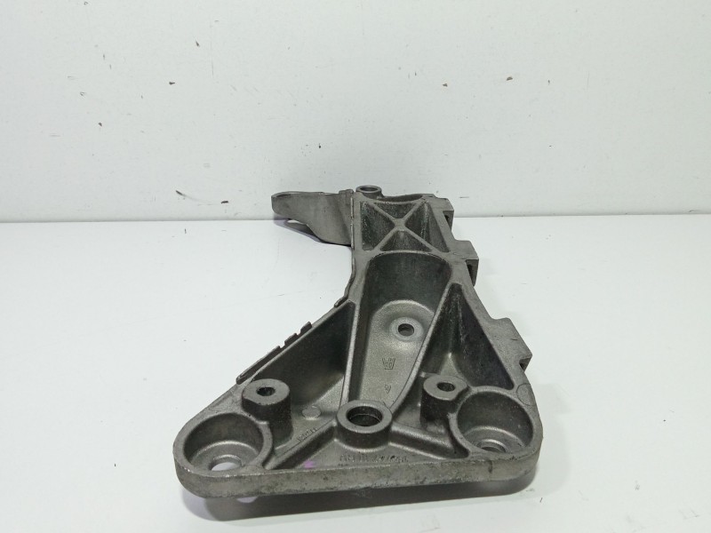 Recambio de soporte cambio para bmw 3 (f30, f80) 318 d referencia OEM IAM 2231685941703  