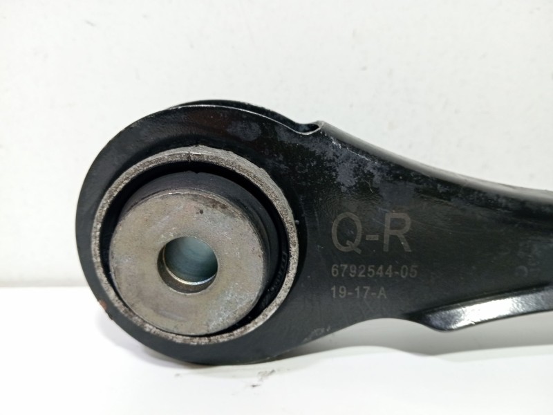 Recambio de brazo suspension superior trasero derecho para bmw 3 (f30, f80) 318 d referencia OEM IAM 6792544  