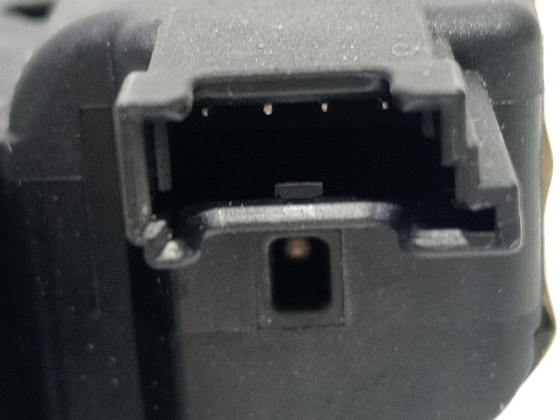 Recambio de cerradura maletero / porton para bmw 3 (f30, f80) 318 d referencia OEM IAM 918064107  