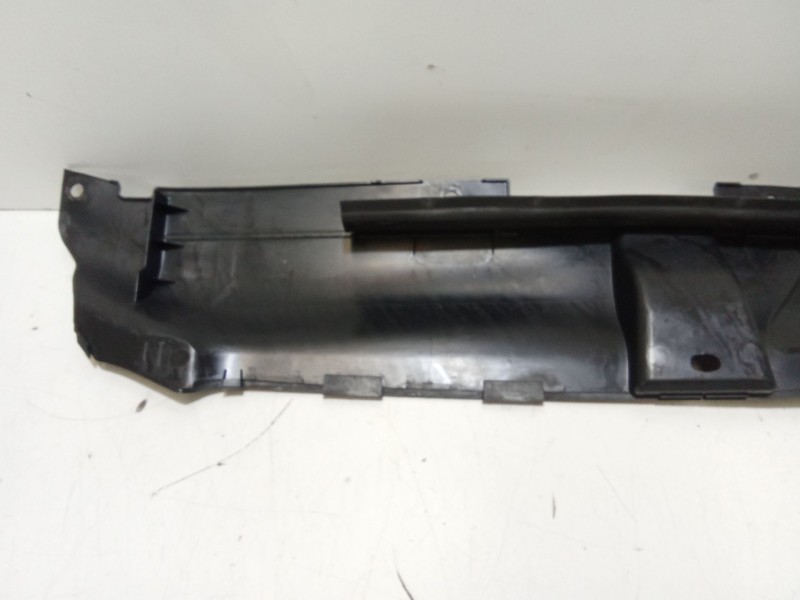 Recambio de rejilla delantera para audi a5 (8t3) 2.0 tdi referencia OEM IAM 8T0807081A  