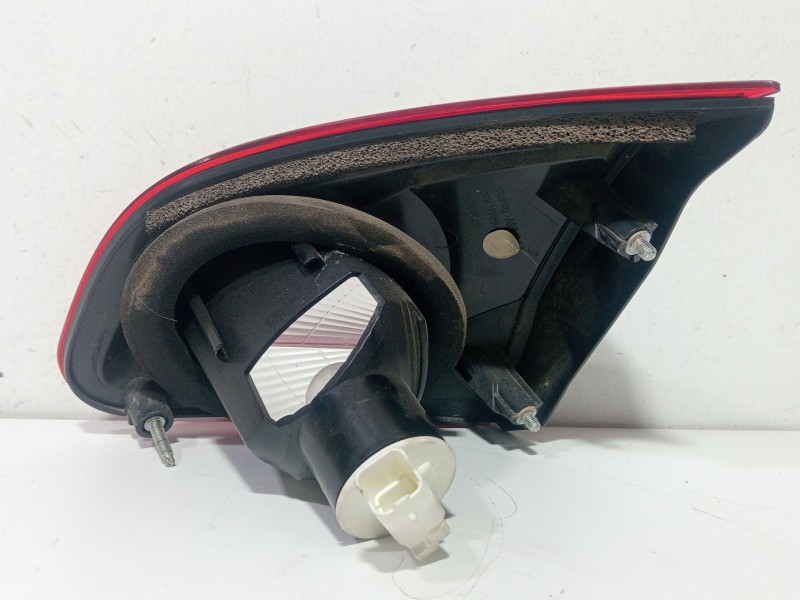 Recambio de piloto trasero izquierdo interior para nissan qashqai i (j10, nj10) 1.5 dci referencia OEM IAM K9K 282K9K 292  