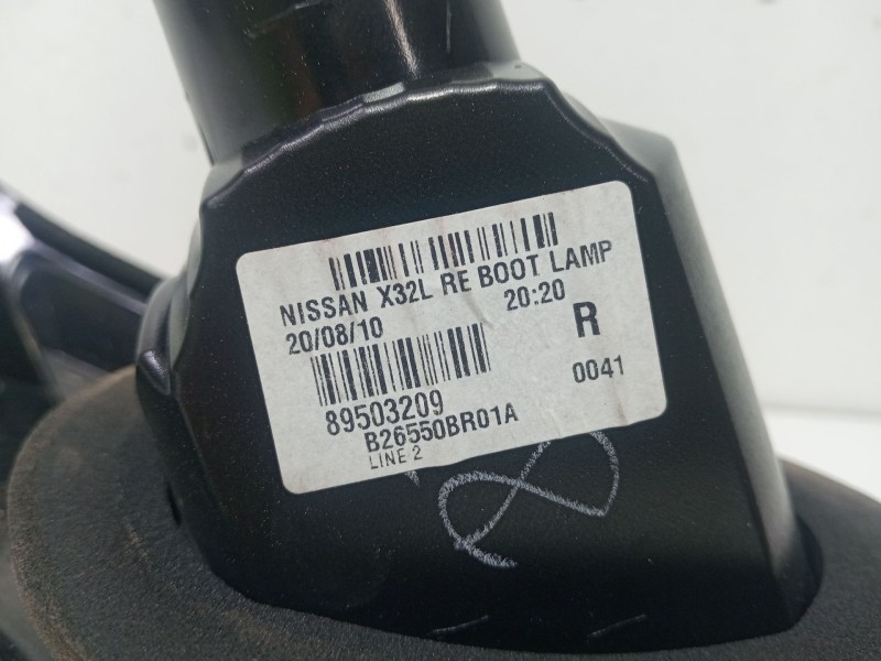 Recambio de piloto trasero derecho interior para nissan qashqai i (j10, nj10) 1.5 dci referencia OEM IAM 89503209  