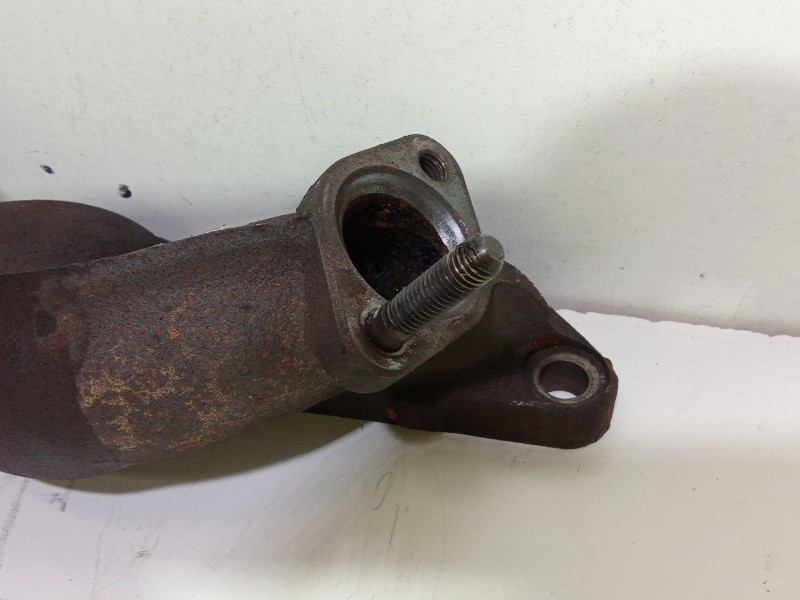 Recambio de colector escape para ssangyong kyron 2.0 xdi referencia OEM IAM A6641420301  