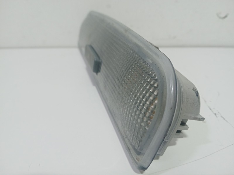 Recambio de luz interior de techo para audi a3 (8p1) 1.6 referencia OEM IAM 8p0947111  