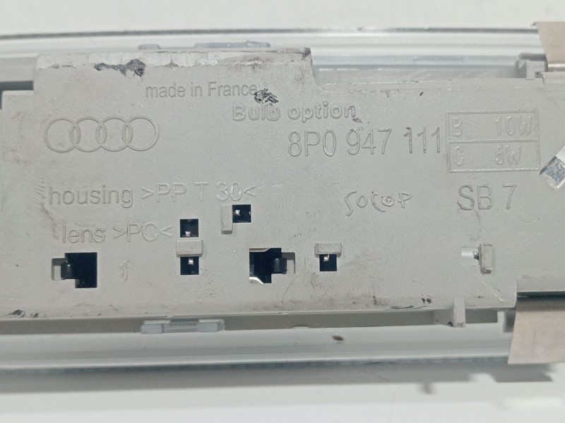 Recambio de luz interior de techo para audi a3 (8p1) 1.6 referencia OEM IAM 8p0947111  