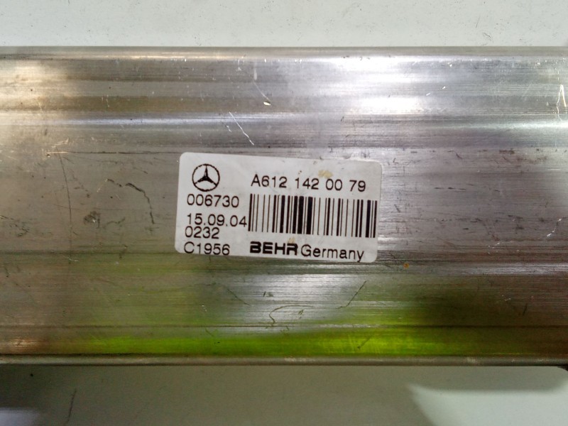 Recambio de enfriador egr para mercedes-benz clase m (w163) ml 270 cdi (163.113) referencia OEM IAM A6121420079  