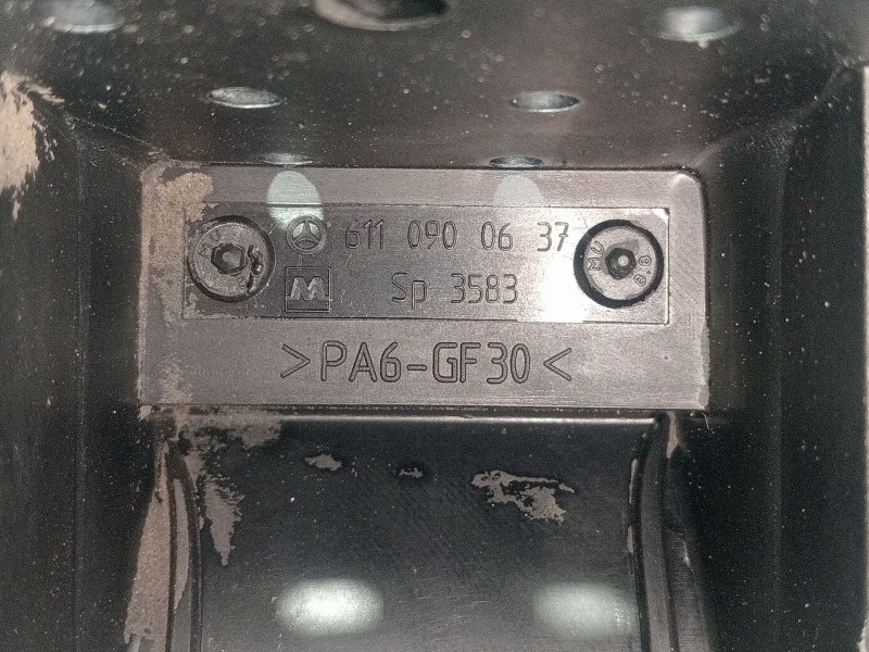 Recambio de colector admision para mercedes-benz vito (w638) caja cerrada 112 cdi  (638.094) referencia OEM IAM A61109006  