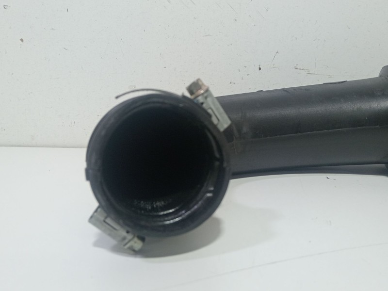 Recambio de tubo para nissan primastar autobús (x83) dci 100 referencia OEM IAM 8200396908  