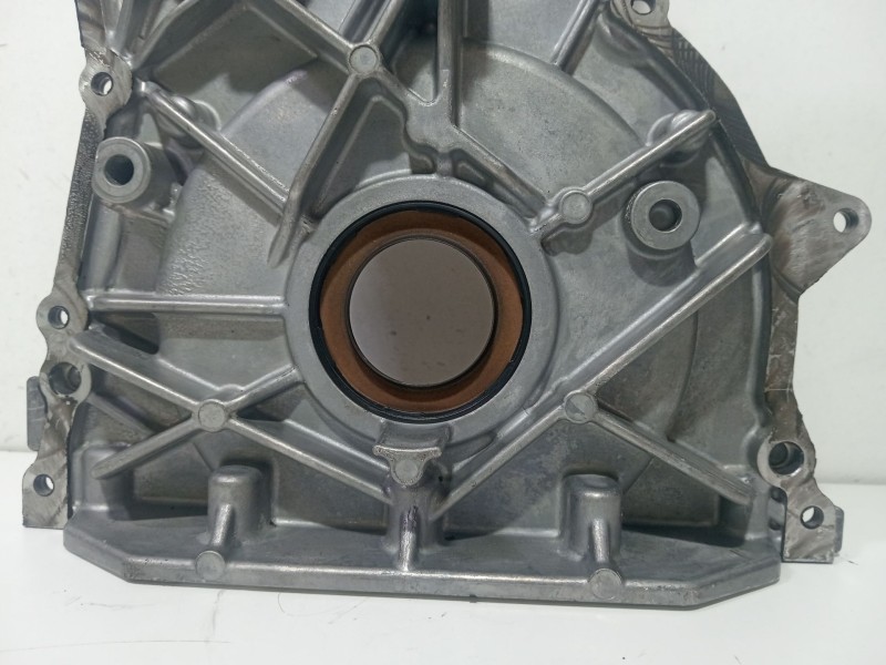 Recambio de tapa distribucion para mercedes-benz clase r (w251) 3.0 cdi cat referencia OEM IAM A6420150701  