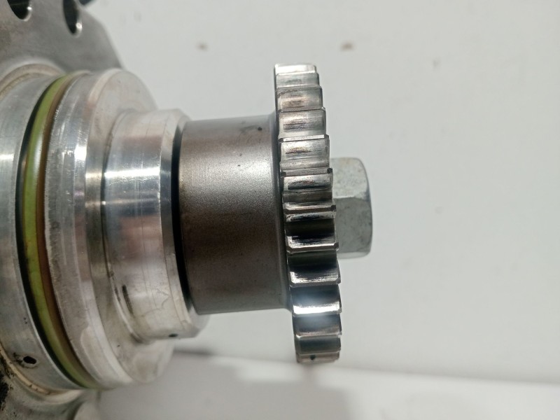 Recambio de bomba inyeccion para mercedes-benz clase m (w164) 3.0 cdi cat referencia OEM IAM A6420700501  