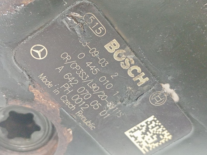 Recambio de bomba inyeccion para mercedes-benz clase m (w164) 3.0 cdi cat referencia OEM IAM A6420700501  