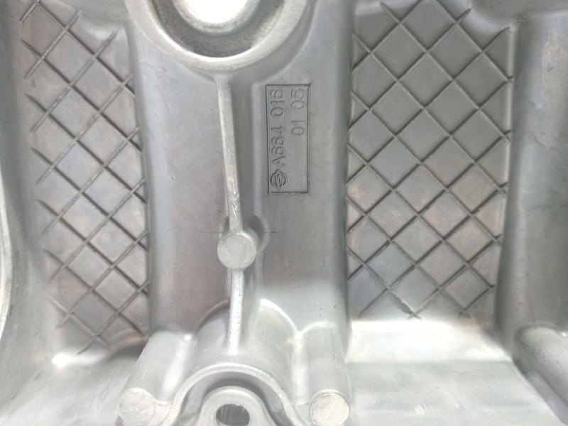 Recambio de tapa balancines para ssangyong kyron 2.0 xdi 4x4 referencia OEM IAM A6640160105  