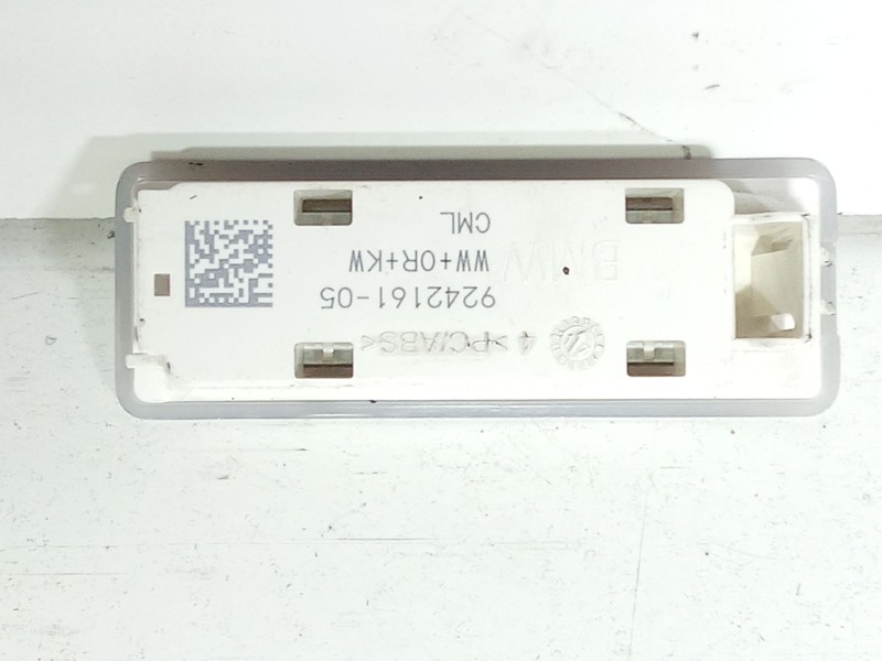 Recambio de piloto matricula para bmw 3 (f30, f80) 318 d referencia OEM IAM 924216105  