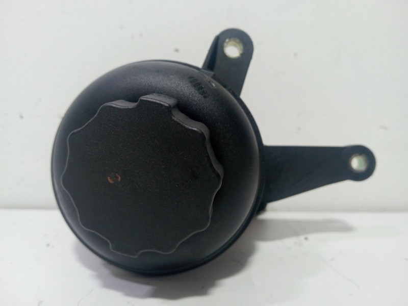 Recambio de deposito servo para mercedes-benz clase c (w203) c 200 cdi (203.004) referencia OEM IAM A2034600083  