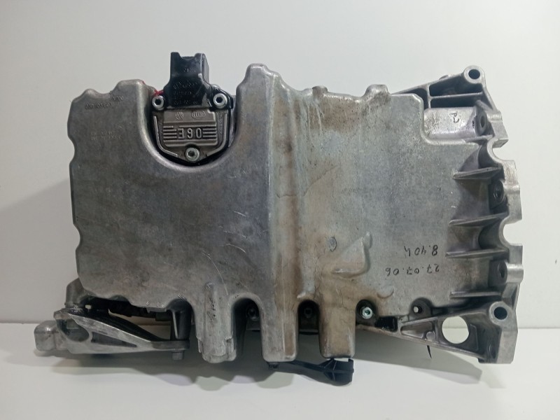 Recambio de carter para seat leon (1p1) 1.6 tdi referencia OEM IAM 03G103603  