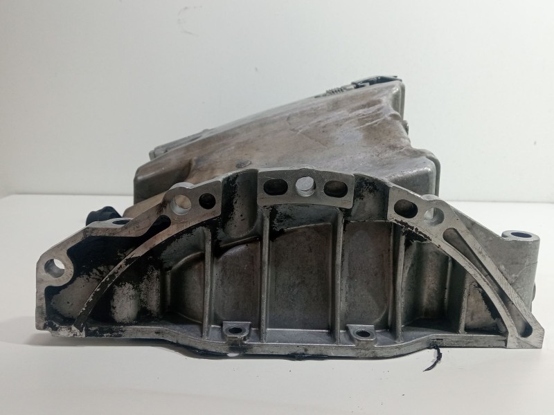 Recambio de carter para seat leon (1p1) 1.6 tdi referencia OEM IAM 03G103603  